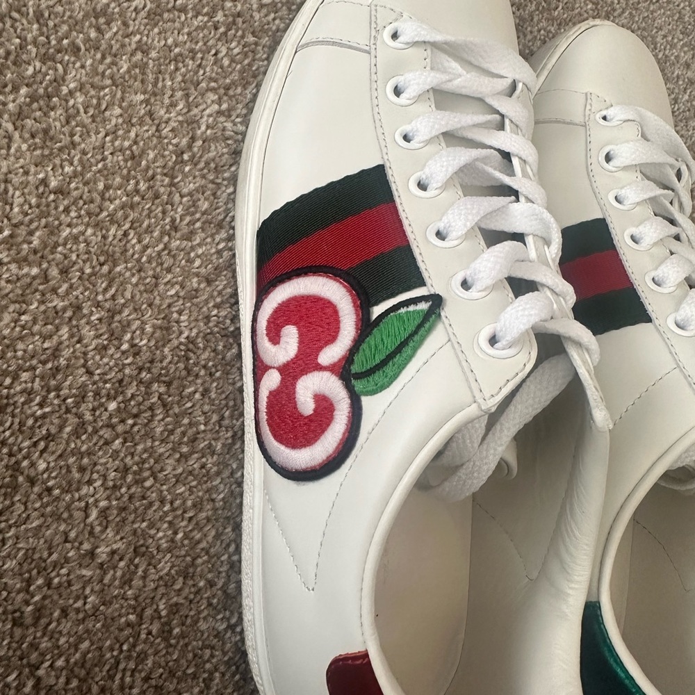 Gucci sneakers, cherry design